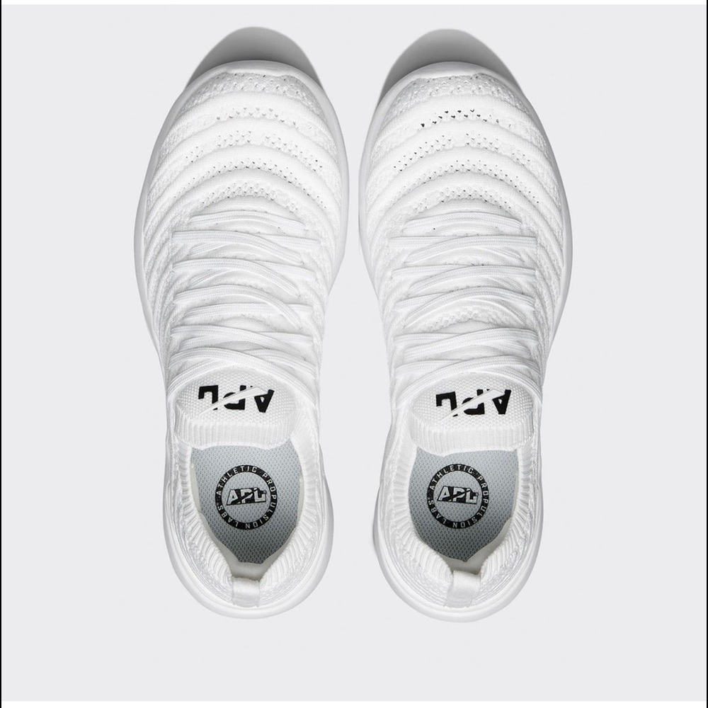 Brand new Apl shoes size 9!